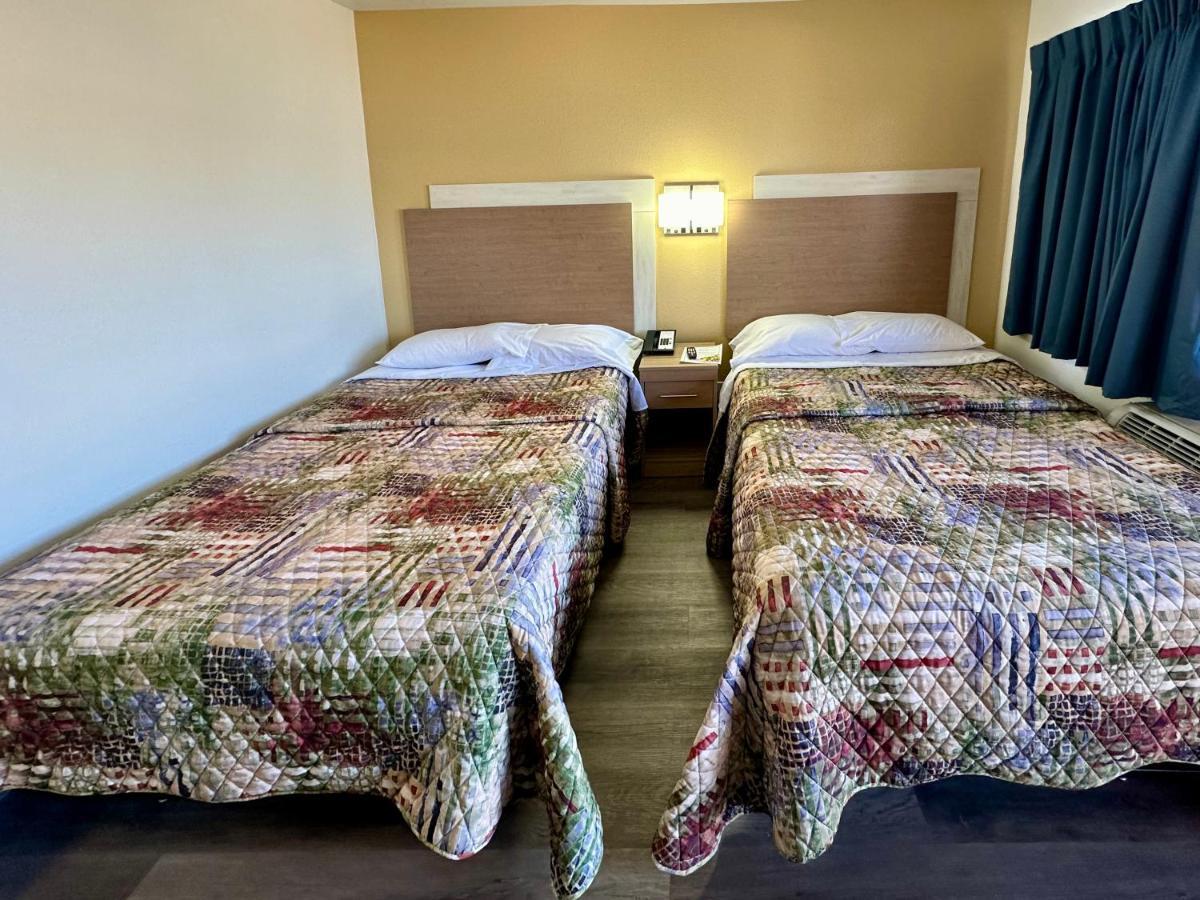 Royal Inn And Suites Charlotte Airport Esterno foto