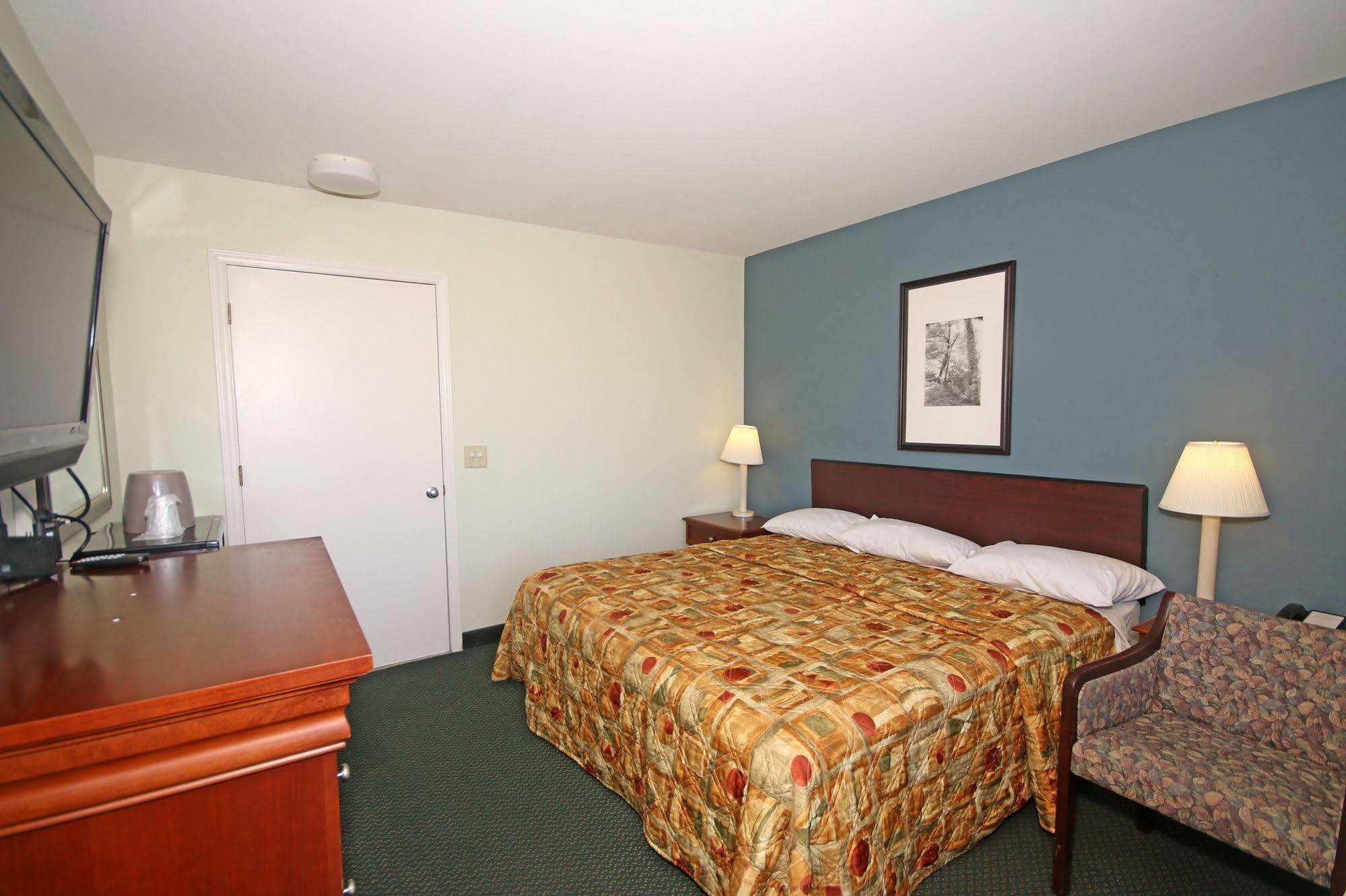 Royal Inn And Suites Charlotte Airport Esterno foto