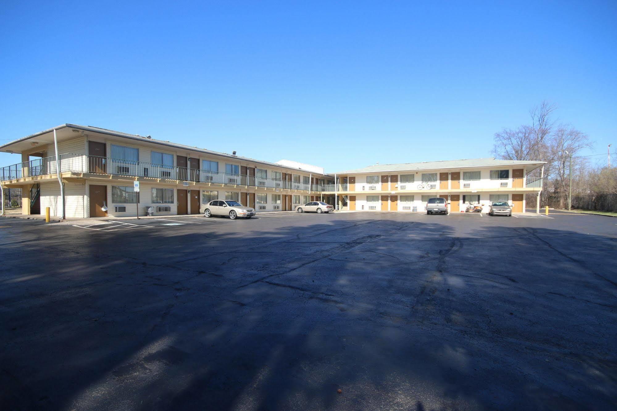 Royal Inn And Suites Charlotte Airport Esterno foto