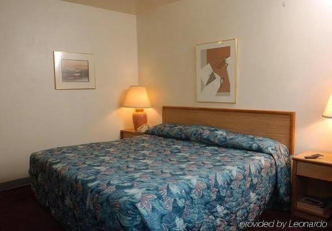 Royal Inn And Suites Charlotte Airport Esterno foto